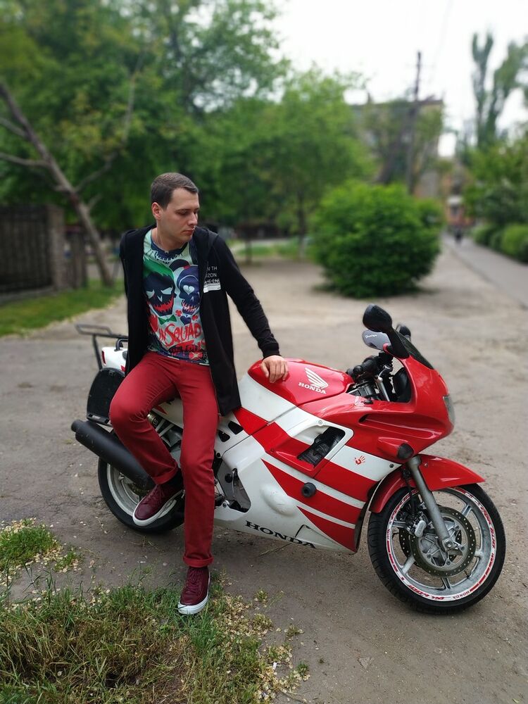  16612257  Albert, 33 ,    