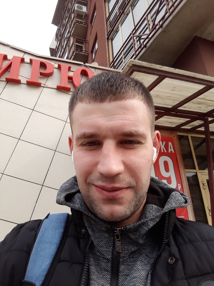  ,   Vitaly, 27 ,   ,   
