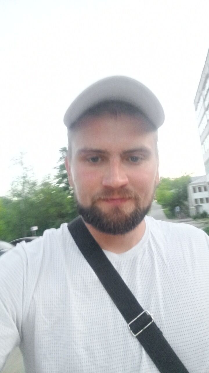  52366447  , 29 ,    