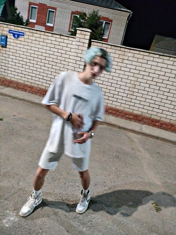  27693967  Evgeny, 22 ,    