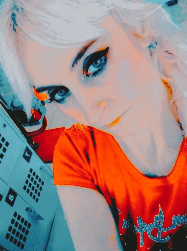  32717017  , 36 ,    
