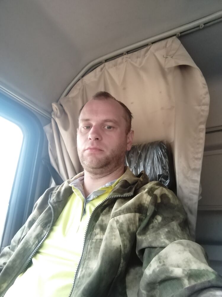  25742587  , 41 ,    