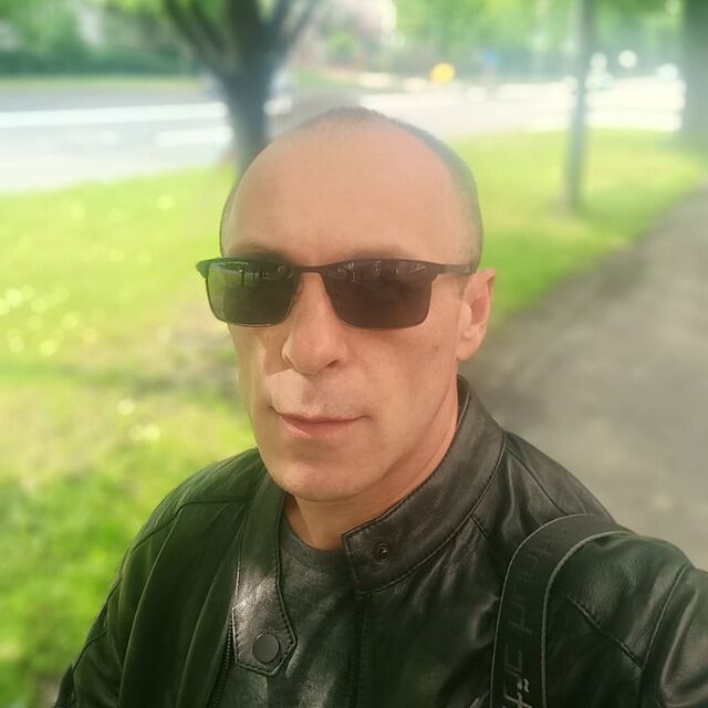  52415617  , 40 ,    