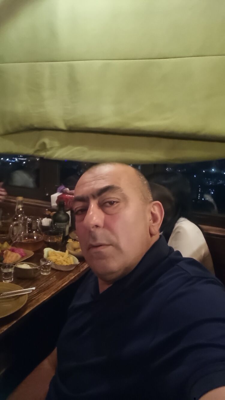  Canary Wharf,   , 54 ,   ,   