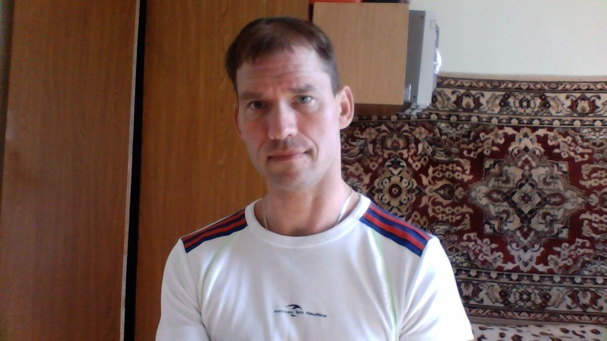  9016797  Dmitriy, 52 ,    