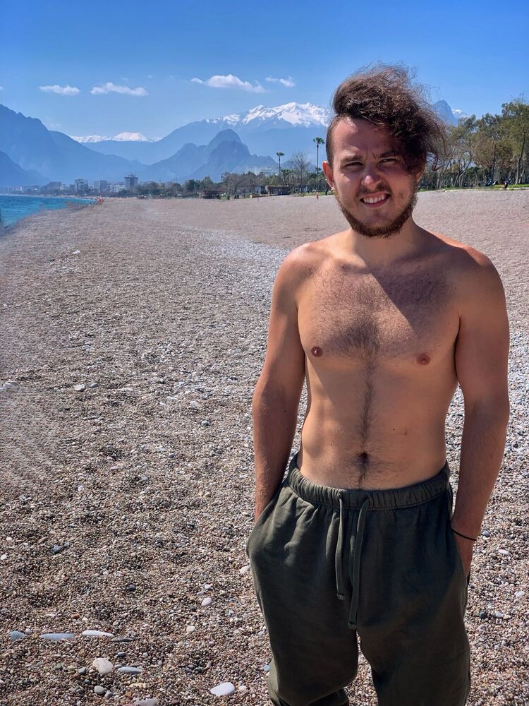  45044957  Nik, 27 ,    Puerto Princesa