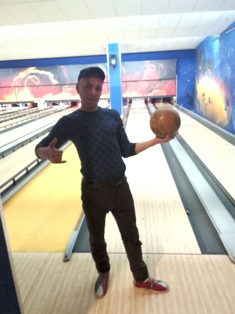  ,   Egor, 37 ,   ,   