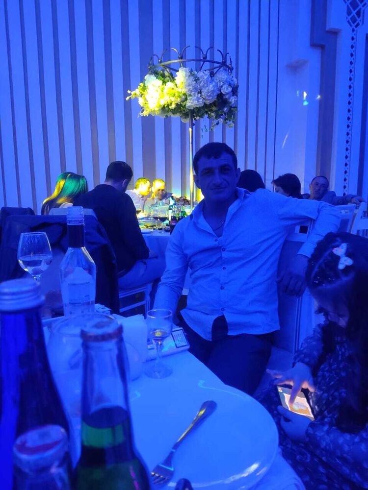 ���� 33169187 ������� Karen, 35 ���, ���� ���������� � �������