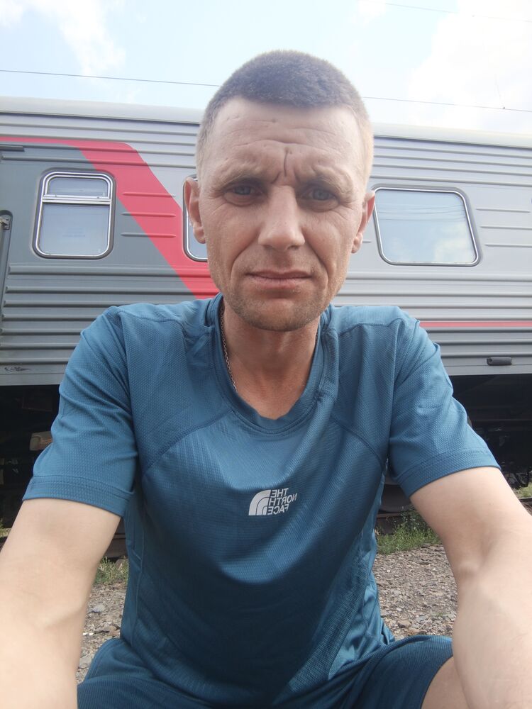  52065477  , 39 ,    