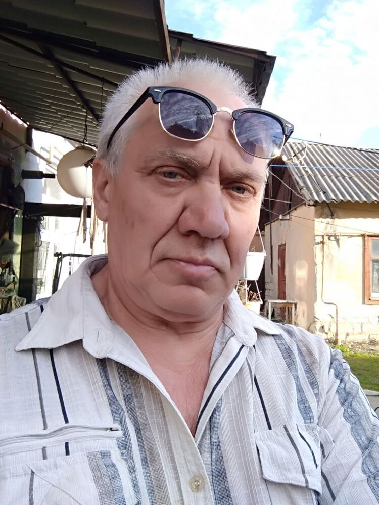  42263587  , 64 ,    