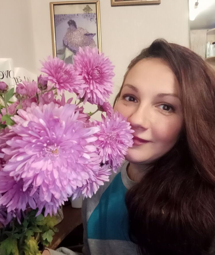  54079337  Olga, 44 ,    -