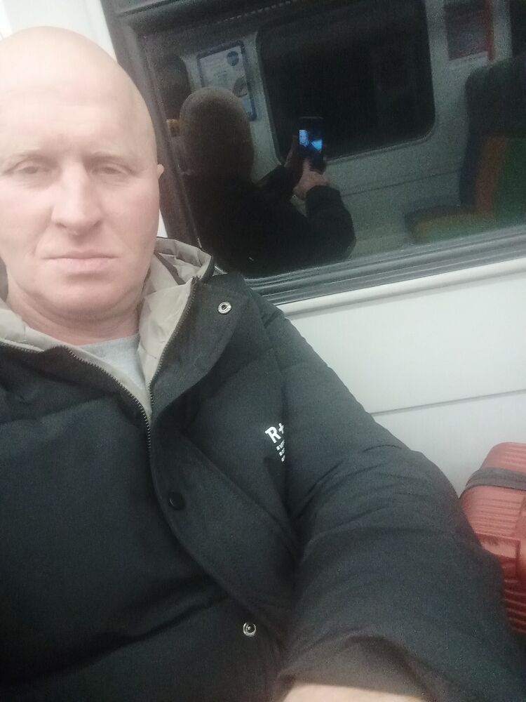  31749097  , 46 ,    