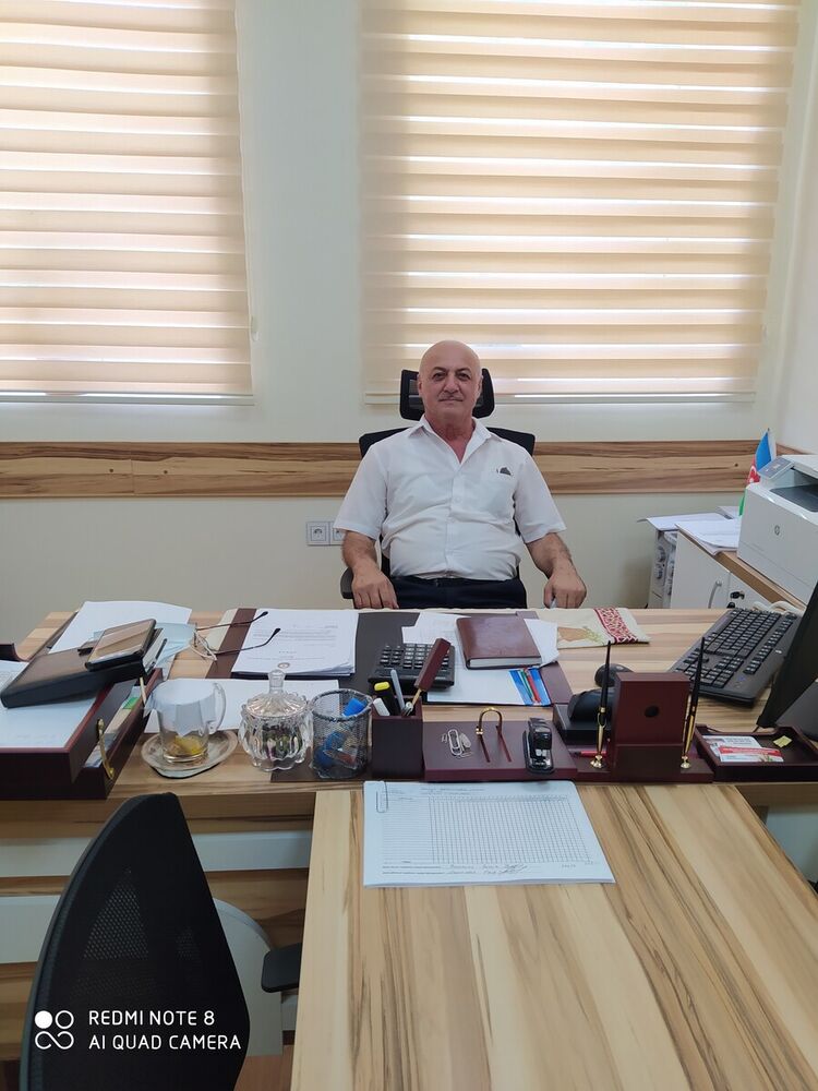  ,   Elcin, 55 ,   ,   , c 