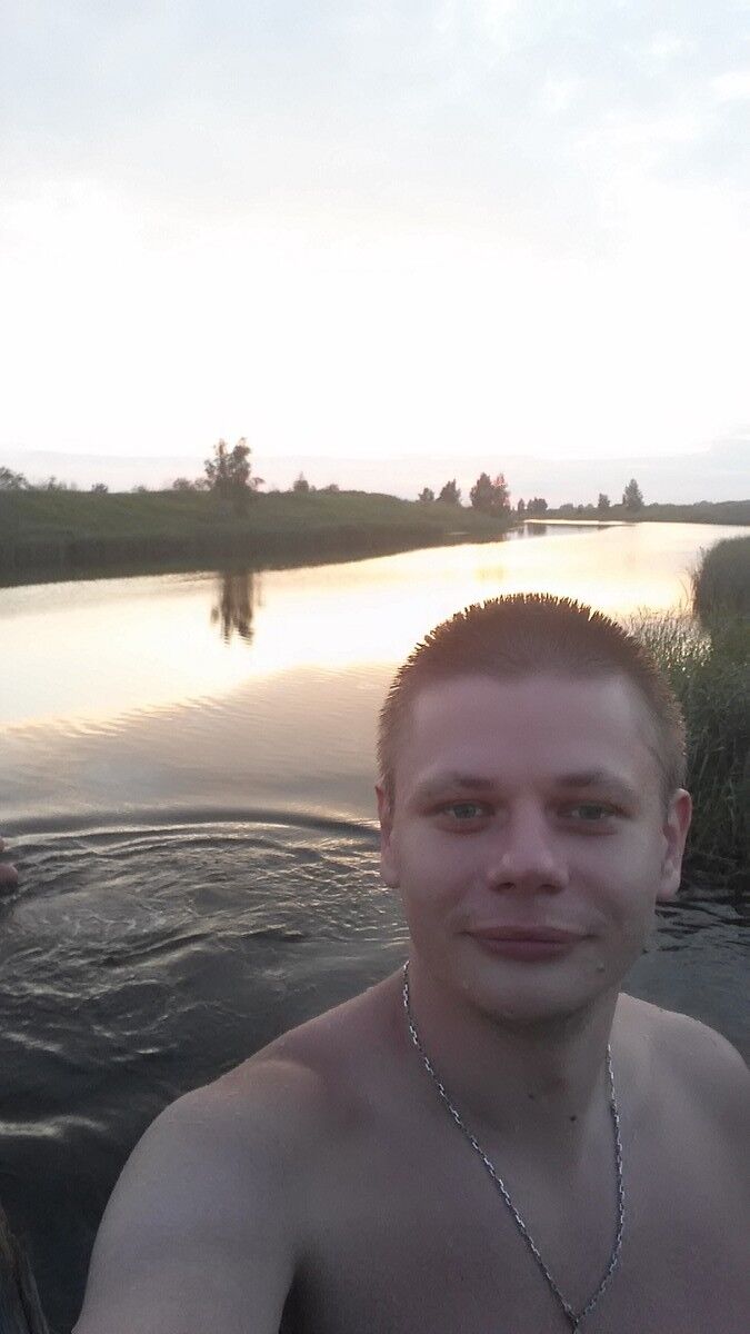  ,   Alex, 37 ,   ,   , c 