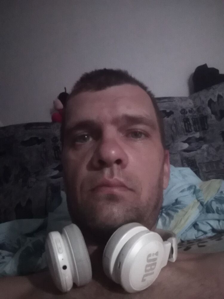  28079827  , 41 ,    -