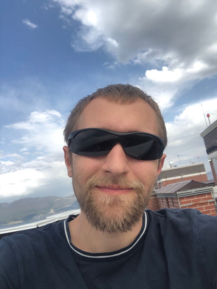  34366507  , 33 ,    