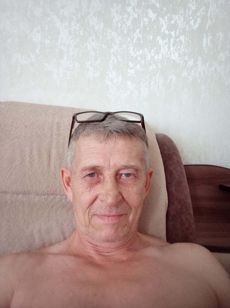  35990877  , 62 ,    