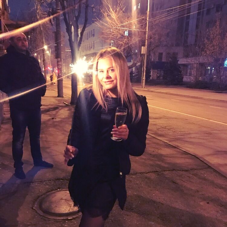  ,   Natasha, 24 ,   