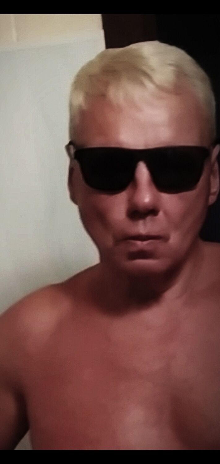  37446247  , 51 ,    