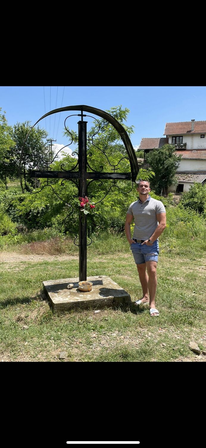  ,   Ivan, 28 ,   ,   