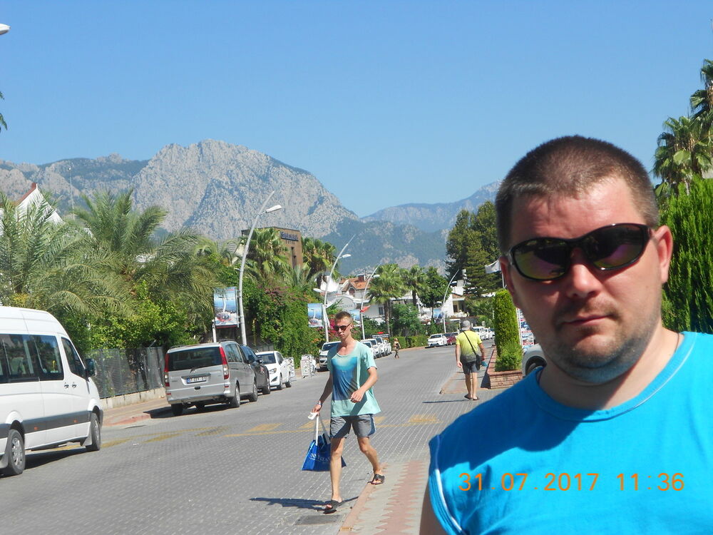  ,   Oleg, 41 ,   