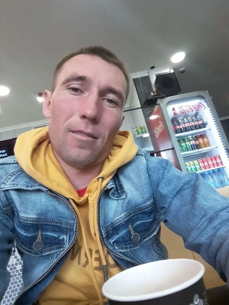  37626567  , 40 ,    -