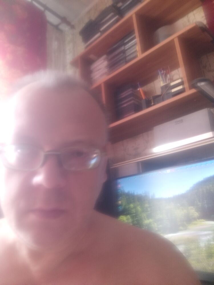  ,   Igor, 52 ,   ,   , c , 