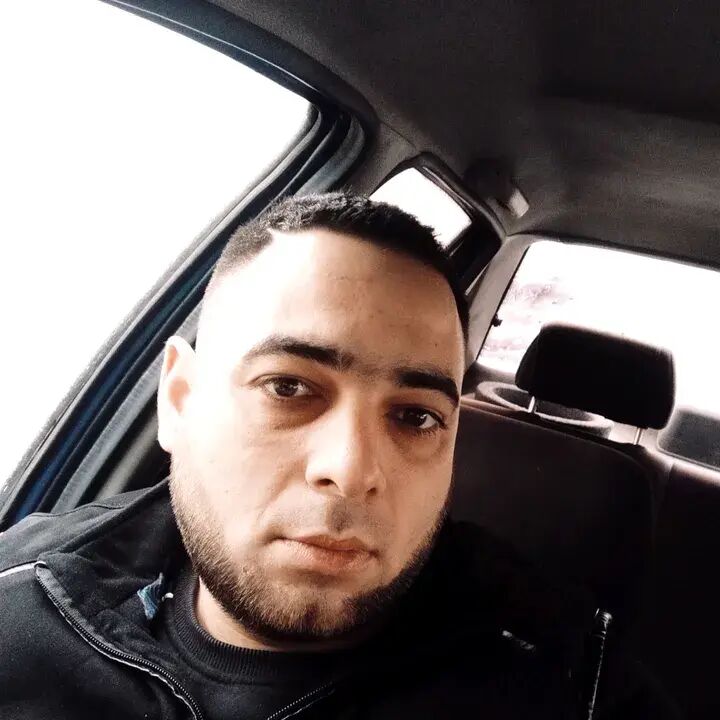  53526857  , 35 ,    --