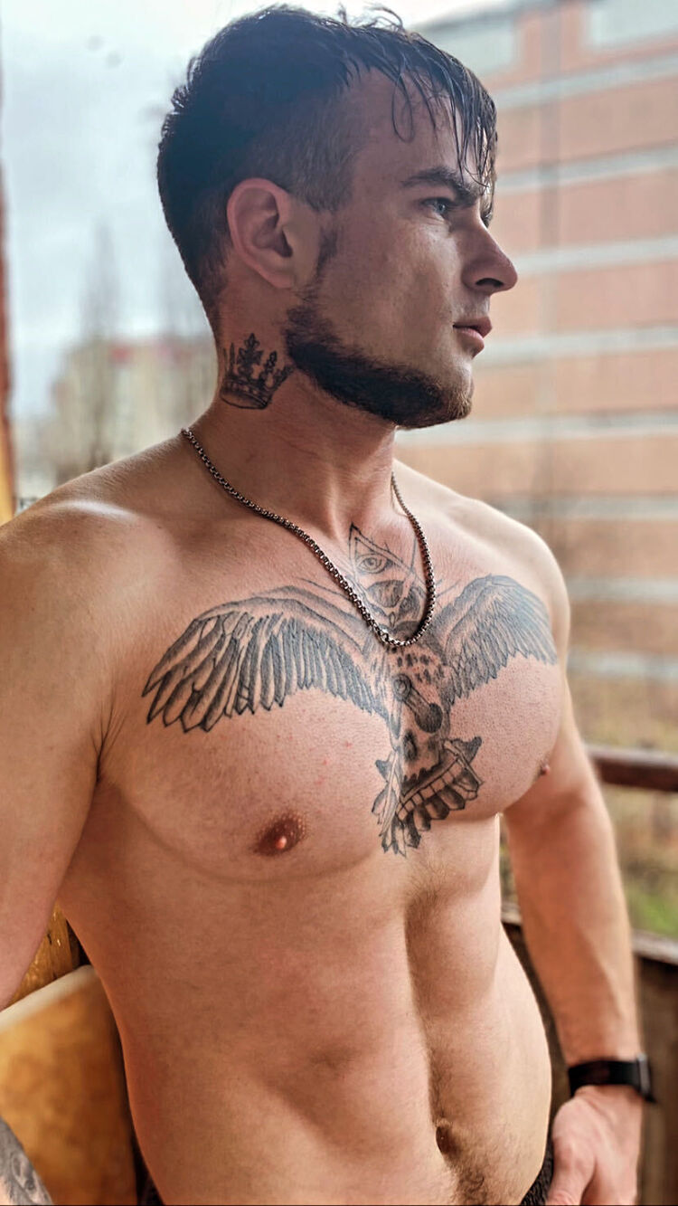  34222327  Valeriu, 29 ,    Praha