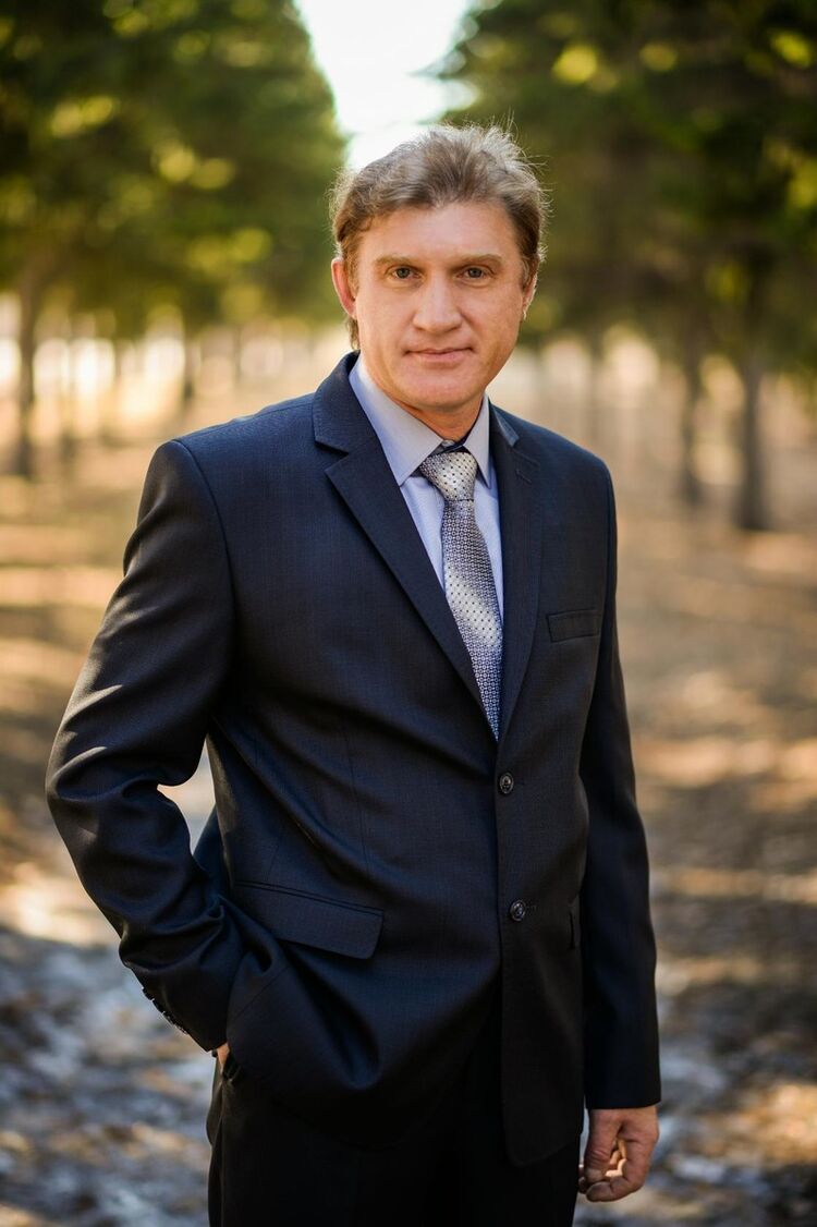  16850897  , 52 ,    -