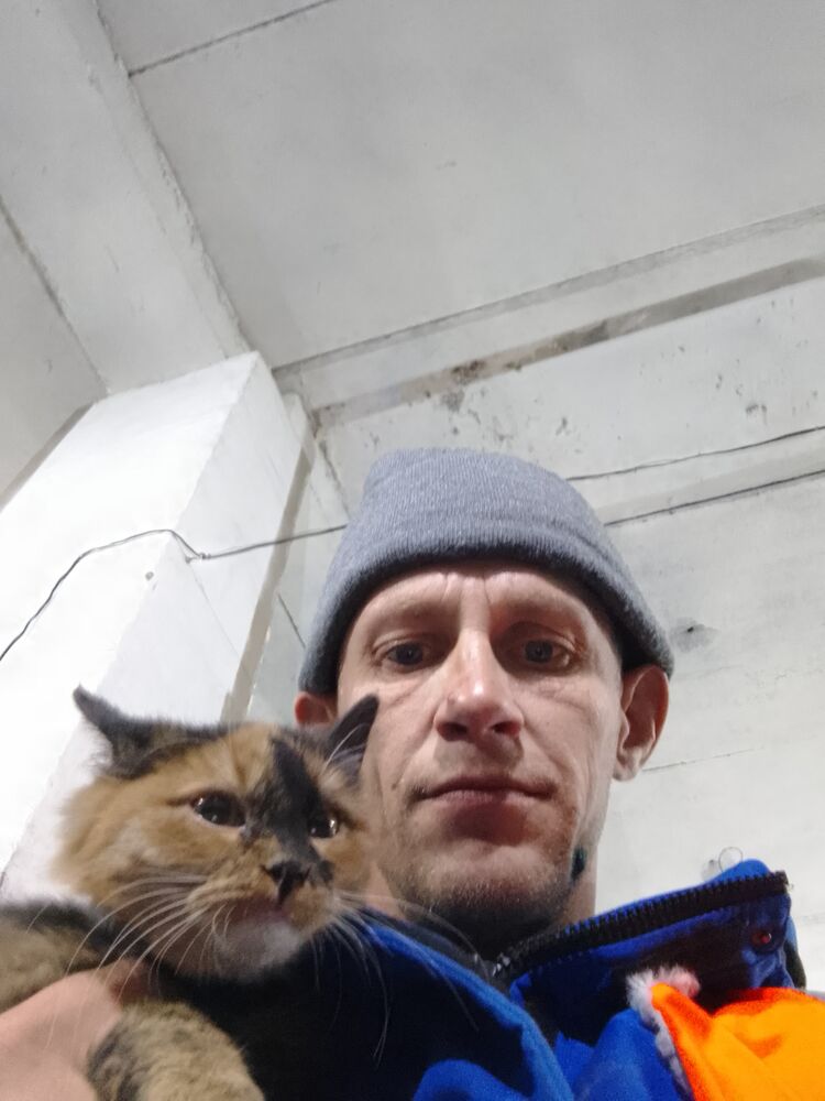  47454127  Anatoly, 39 ,    