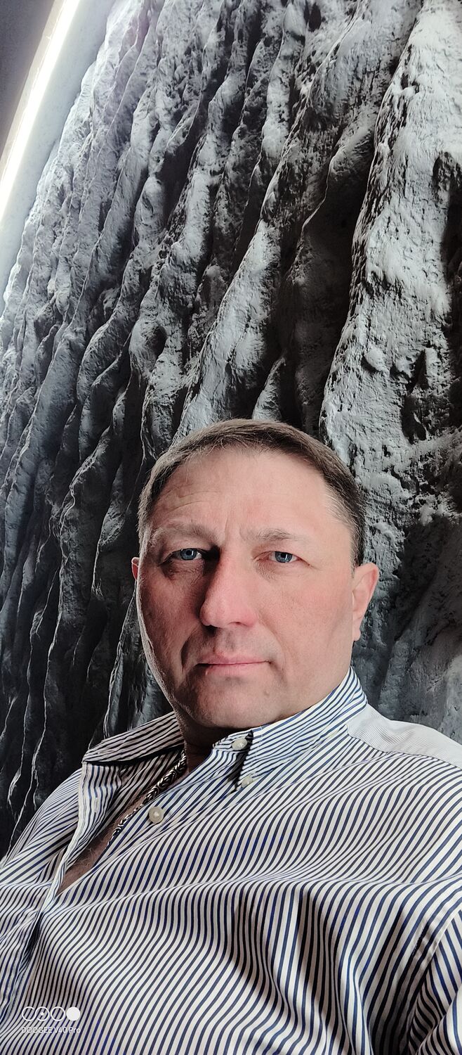  54775327  Alexandr, 50 ,    