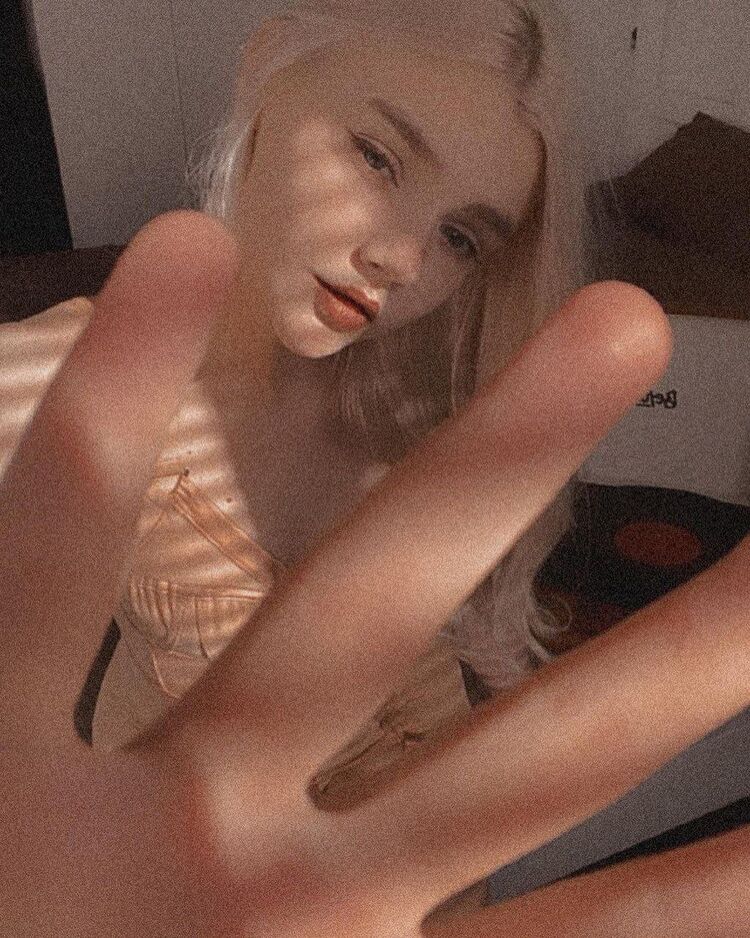  43250347  , 19 ,    -