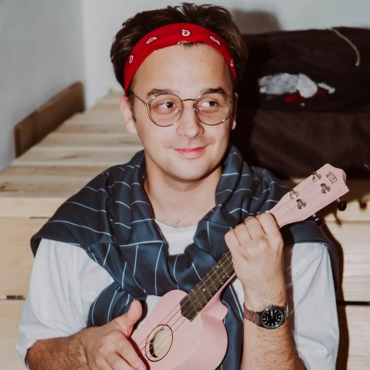 ���� 37531637 ����� ������, 22 ����, ���� ���������� � ������