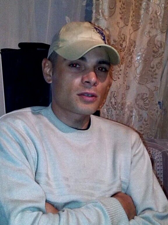  ,   Miska, 38 ,   ,   