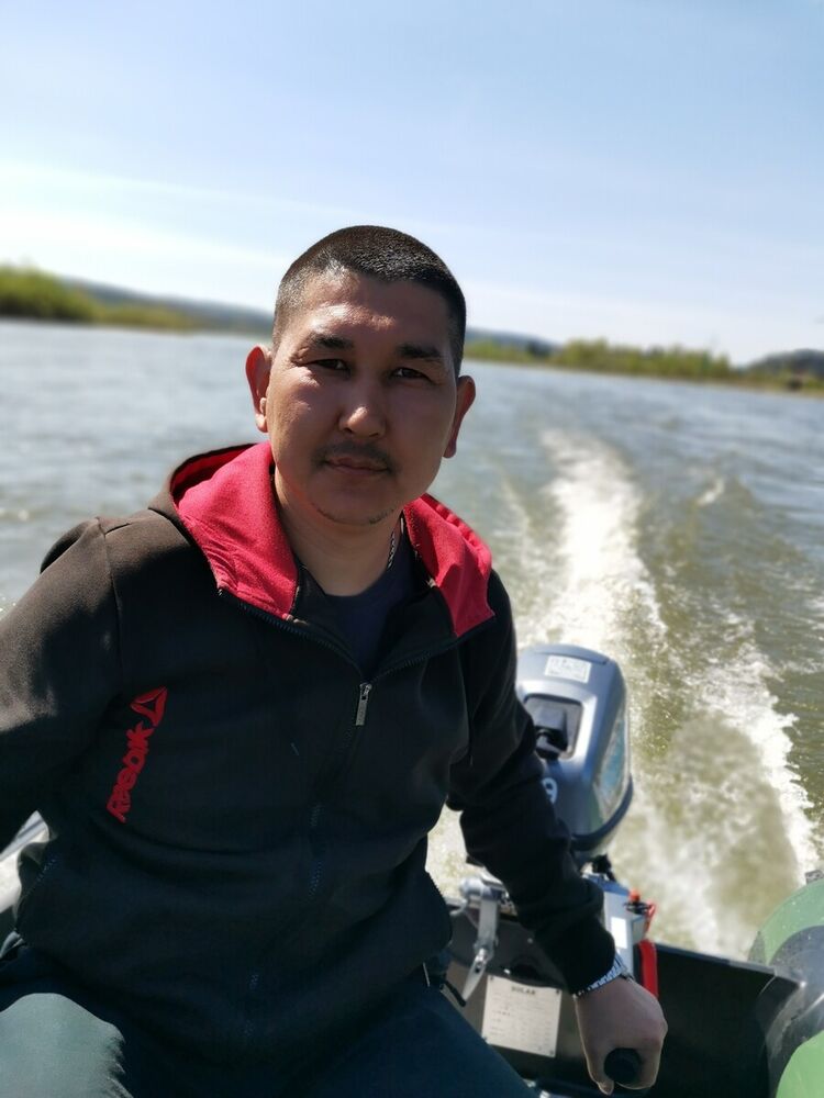  22355847  , 40 ,    