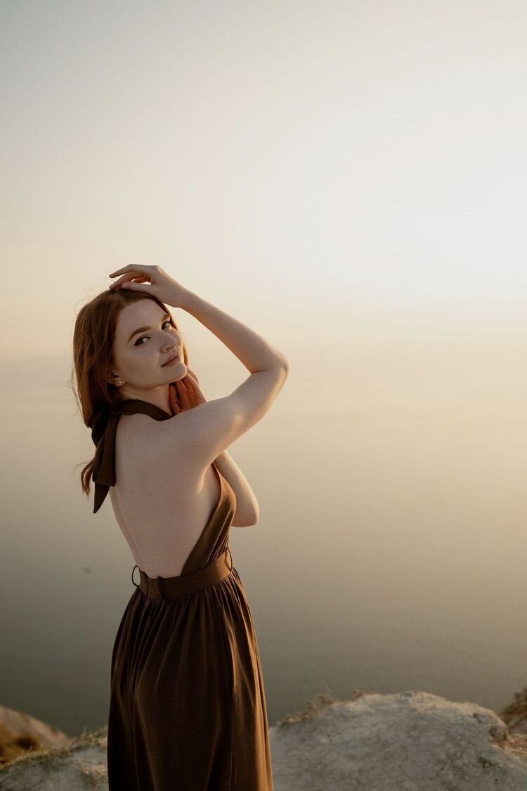  ,   Daria, 27 ,   ,   , c , 