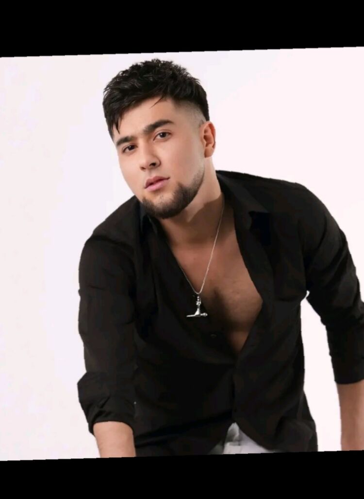  48982937  Yusuf, 23 ,    