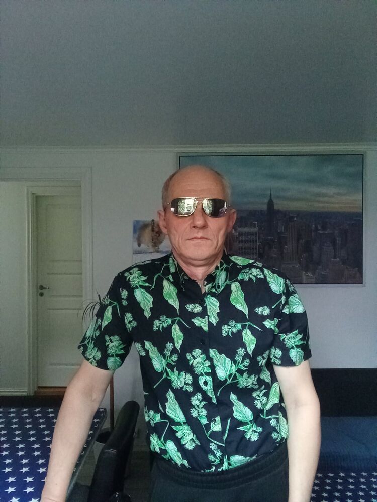  Sandnes,   Dovydas, 58 ,   c 