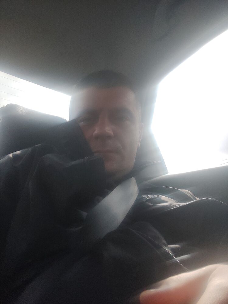  42071917  , 37 ,    