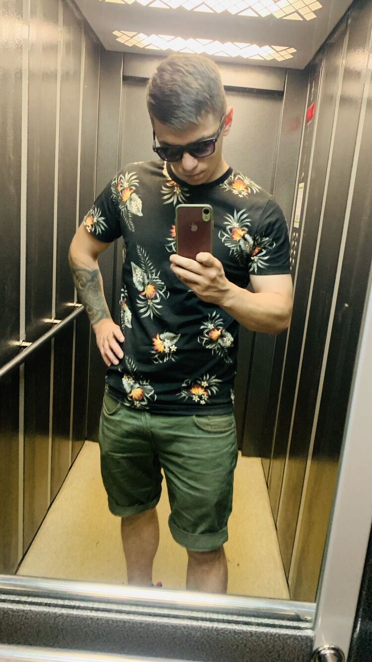  ,   Realchill, 29 ,   ,   