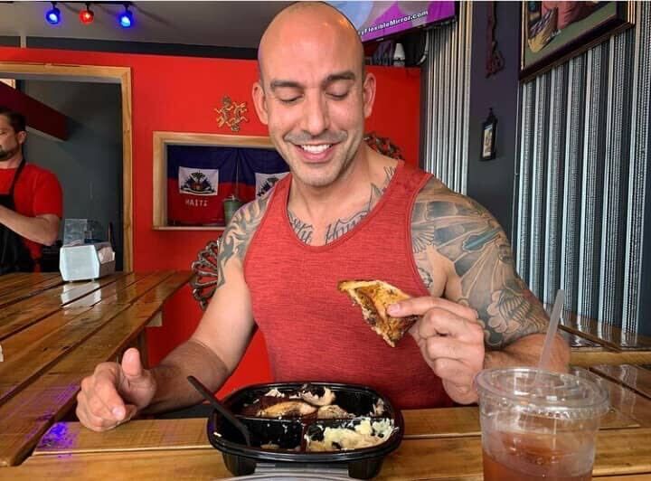 ���������� N'Djamena, ���� ������� Rodriguez, 45 ���, ������������ ��� ������, ����� � ���������