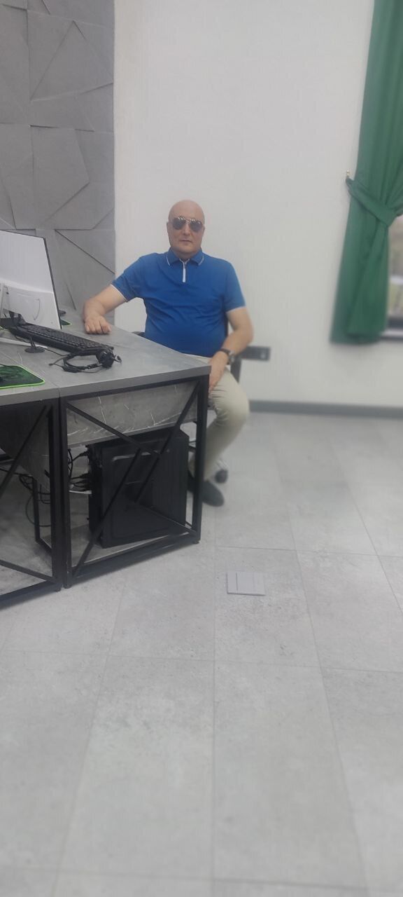  38920557  Ravi, 61 ,    