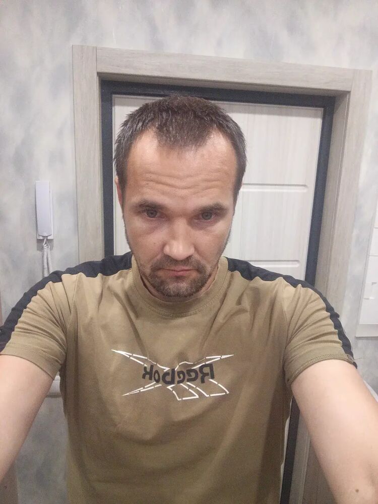  52872977  , 41 ,    