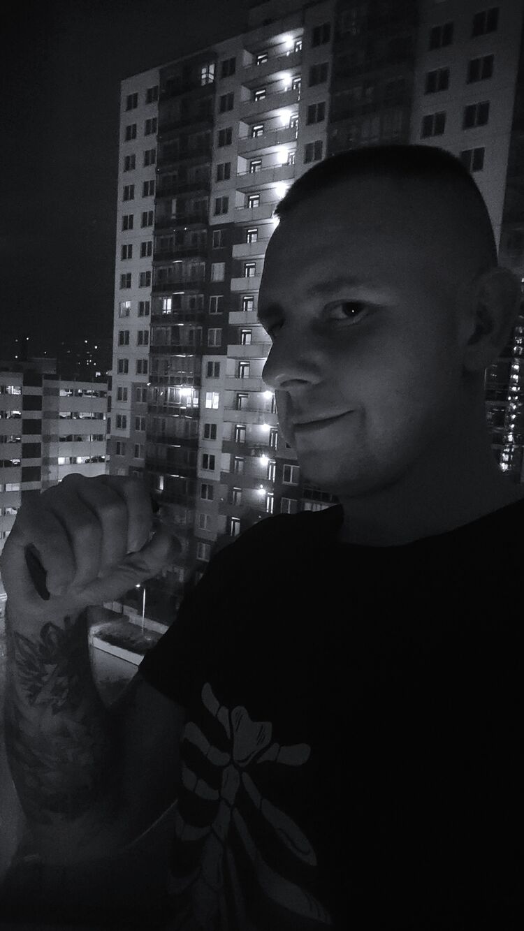  36964607  Vvutman, 33 ,    -