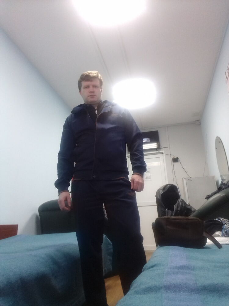  -,   , 44 ,   