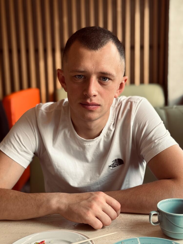  53399677  , 28 ,    -