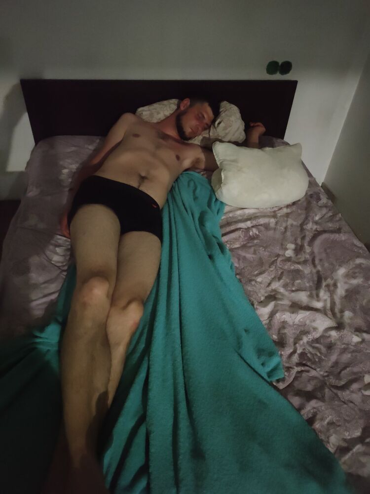  36056367  Igor, 33 ,    