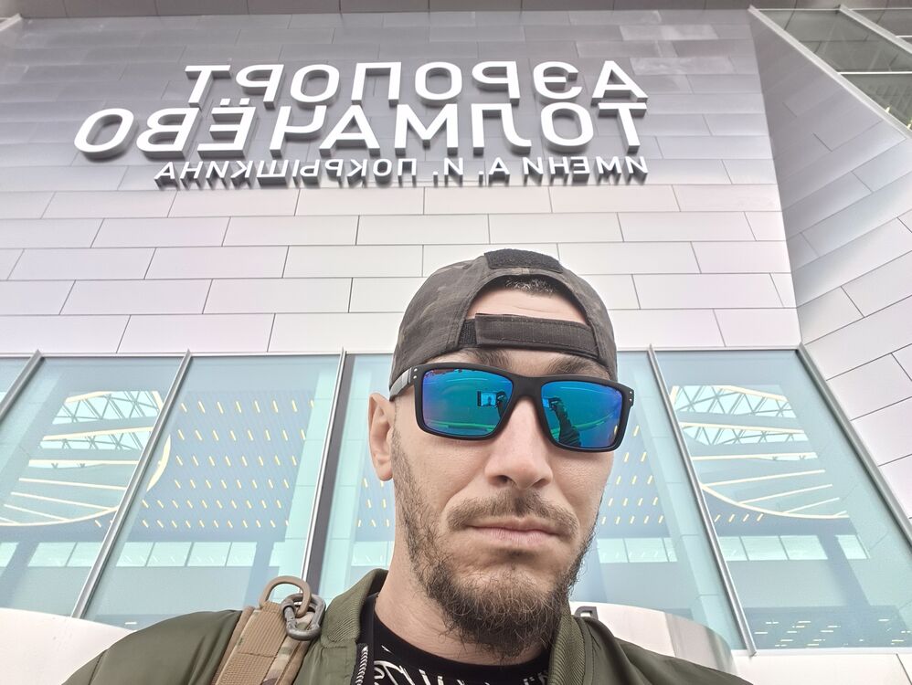  38884667  Kirill, 37 ,    