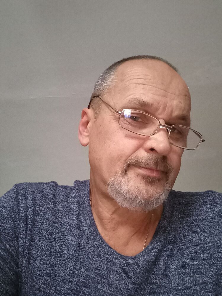  39032337  , 63 ,    